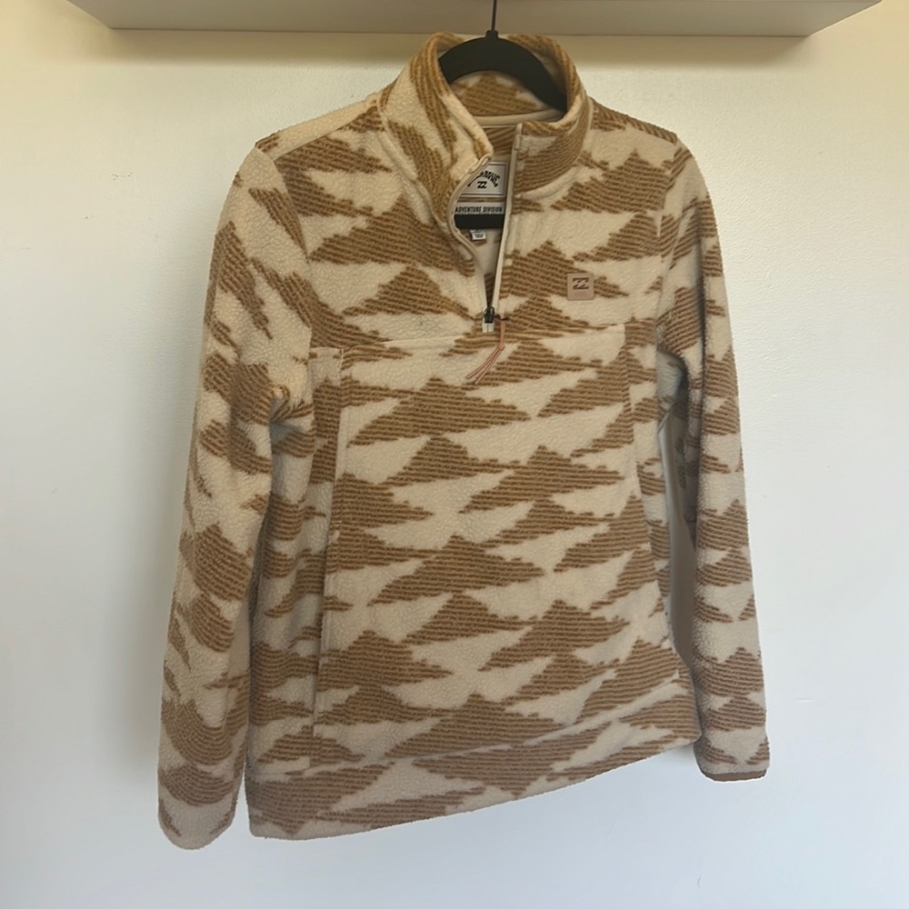 Billabong Tan and Cream Patterned Sweater